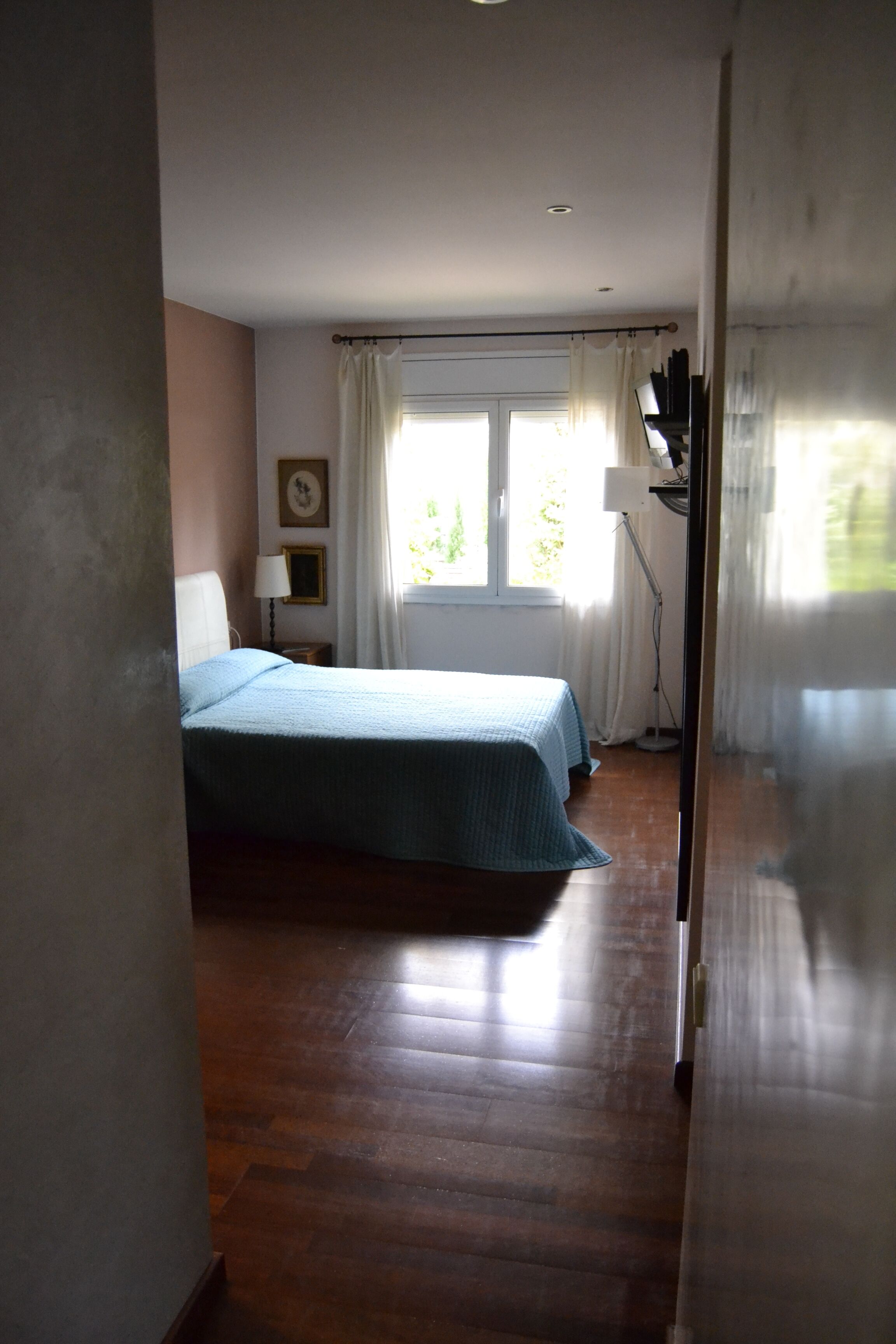 4 Schlafzimmer, Zimmersafe, Bügeleisen/Bügelbrett, kostenloses WLAN