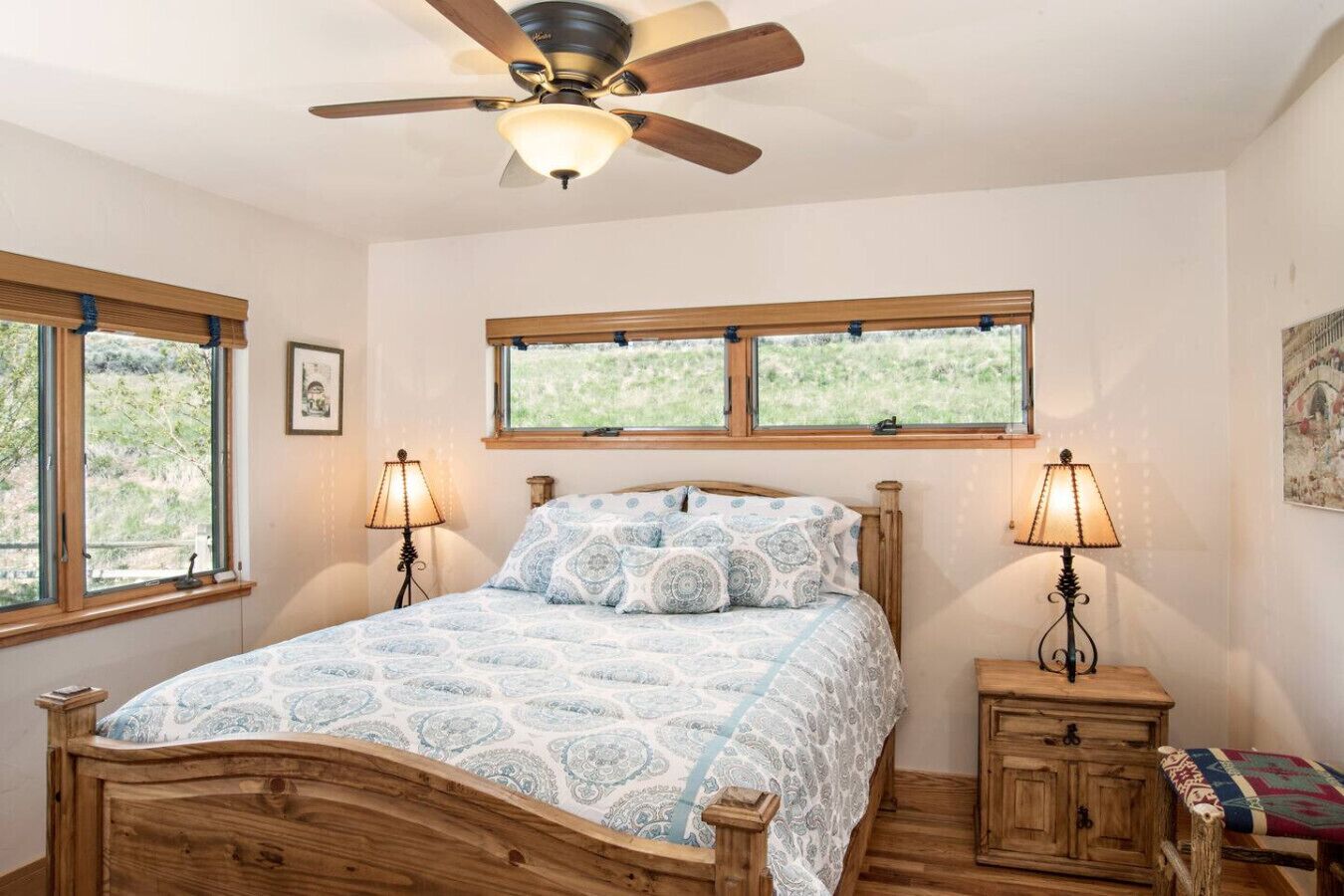 3 bedrooms, desk, iron/ironing board, WiFi