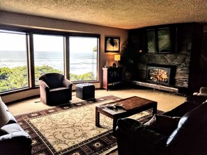 Smart-TV, peis, fotballspill og bøker