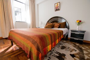 3 bedrooms, iron/ironing board, free WiFi, bed sheets - Elite Apartment (Cusco)