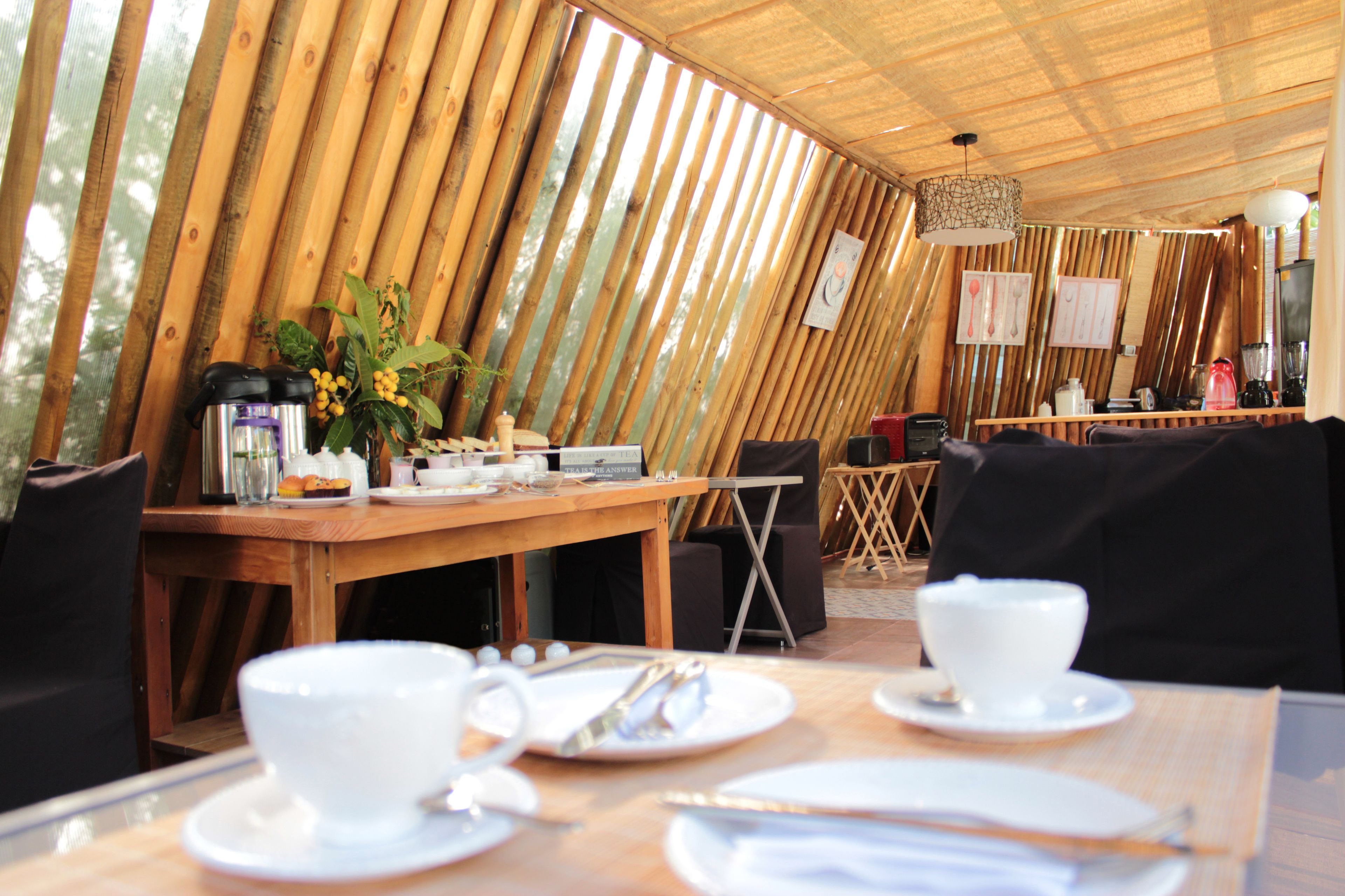 包含每日自助早餐