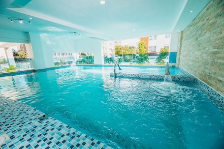 Una piscina techada