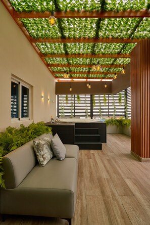 Vip Luxury Rooftop Two Bedroom Penthouse & Jacuzzi | Terrace/patio - Central Park Tower (Santo Domingo)