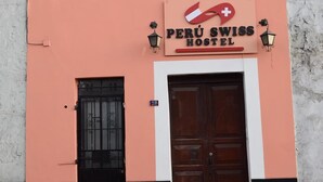 Unclassified image, 3 of 41, button - Peru Swiss Hostel (Arequipa)