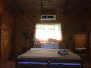 Condo, 2 Bedrooms | 2 bedrooms, premium bedding, desk, free WiFi - Casitas joanna (Cahuita)