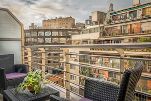 Superior Room, 1 Double or 2 Twin Beds, Balcony | Minibar, in-room safe, desk, free WiFi - Up Recoleta Hotel (Buenos Aires)