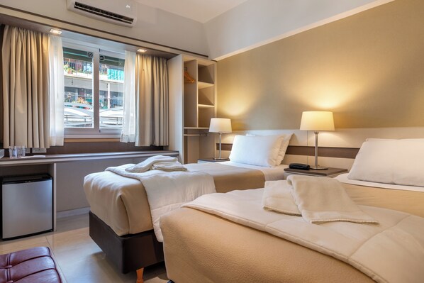 City Room | Minibar, in-room safe, desk, free WiFi - Up Recoleta Hotel (Buenos Aires)