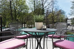 Superior Apartment, 1 Bedroom (incl. 45€ cleaning fee) | Terrace/patio