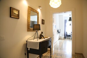 Living area - Valletta Luxury Harbour View (Valletta)