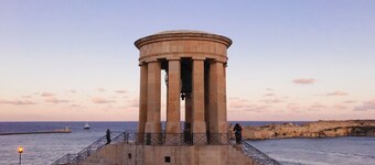 Valletta Luxury Harbour View