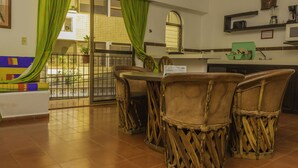 In-room dining - Rio Cuale Condos by VallartaStays (Puerto Vallarta)