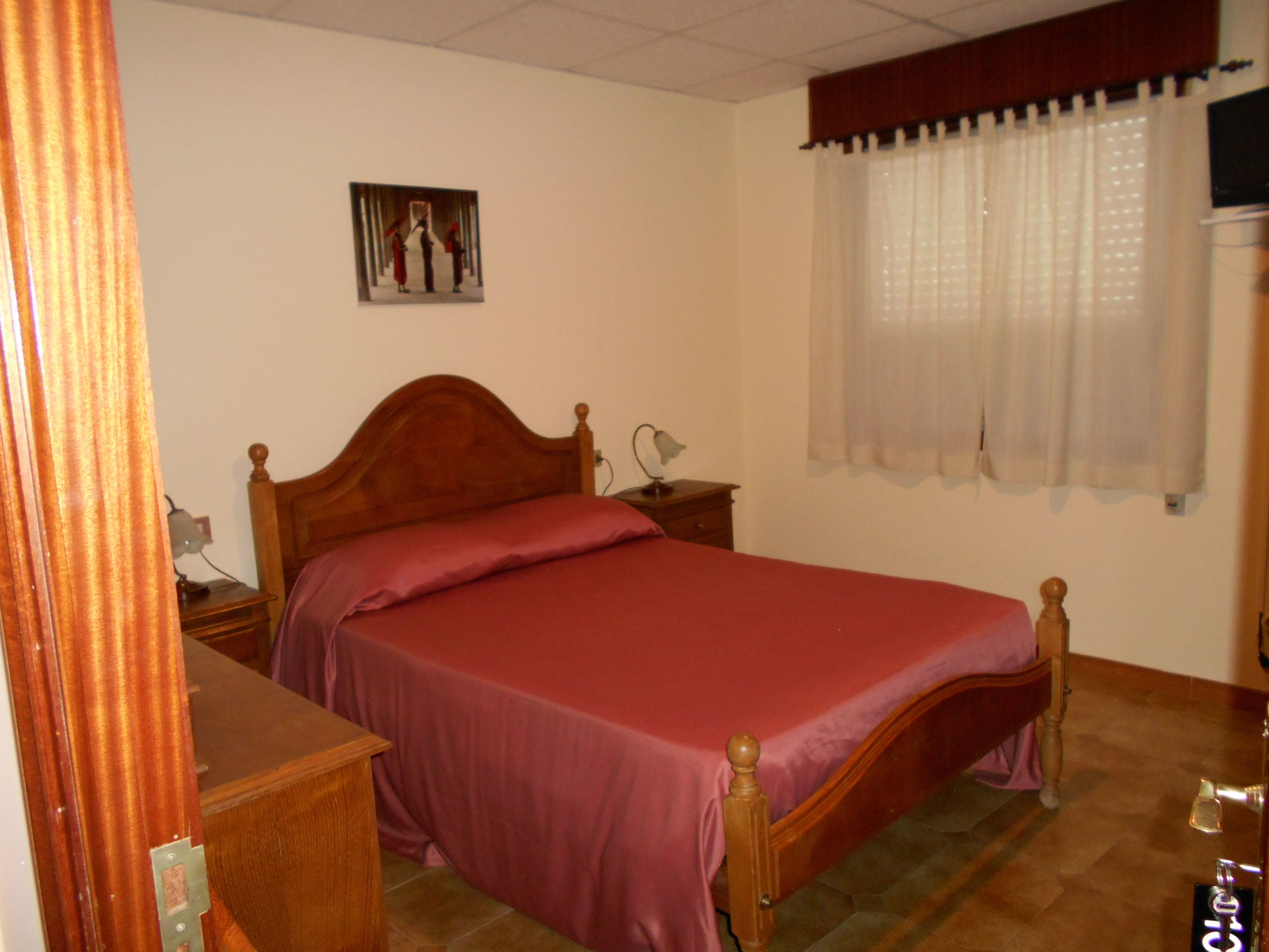 double room, bathtub | free wifi, bed sheets