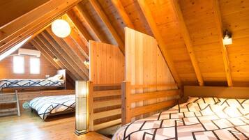 Casa sull'albero | Una scrivania, Wi-Fi gratuito, lenzuola, accesso in sedia a rotelle