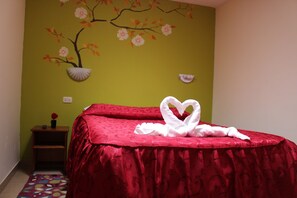 Desk, iron/ironing board, free WiFi - Casa Arcopata (Cusco)