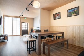 Holiday Home | Living area