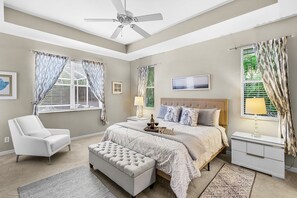 4 soverom, strykejern/-brett, reiseseng for barn og wi-fi (inkludert)