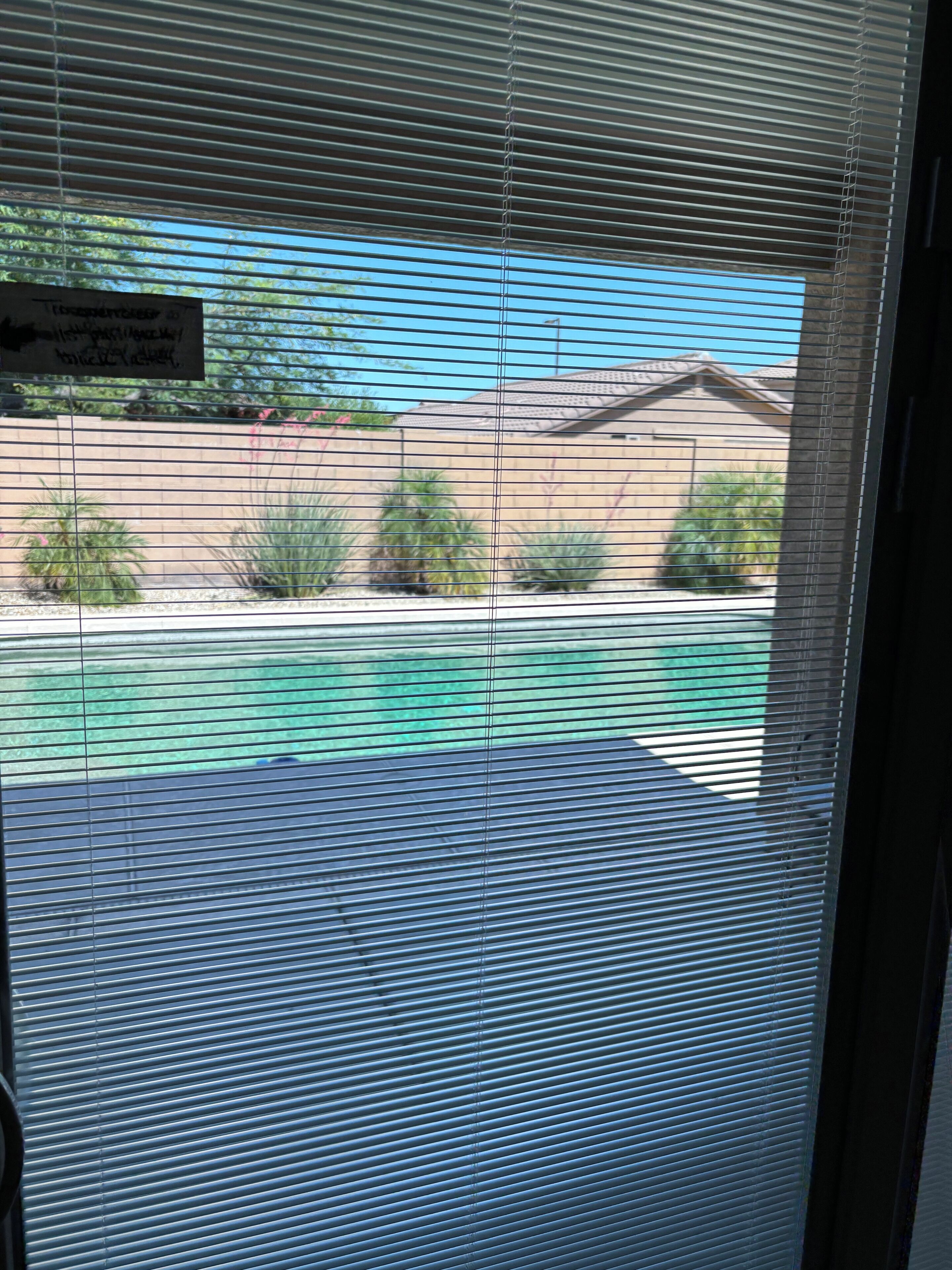 Alberca al aire libre y alberca climatizada