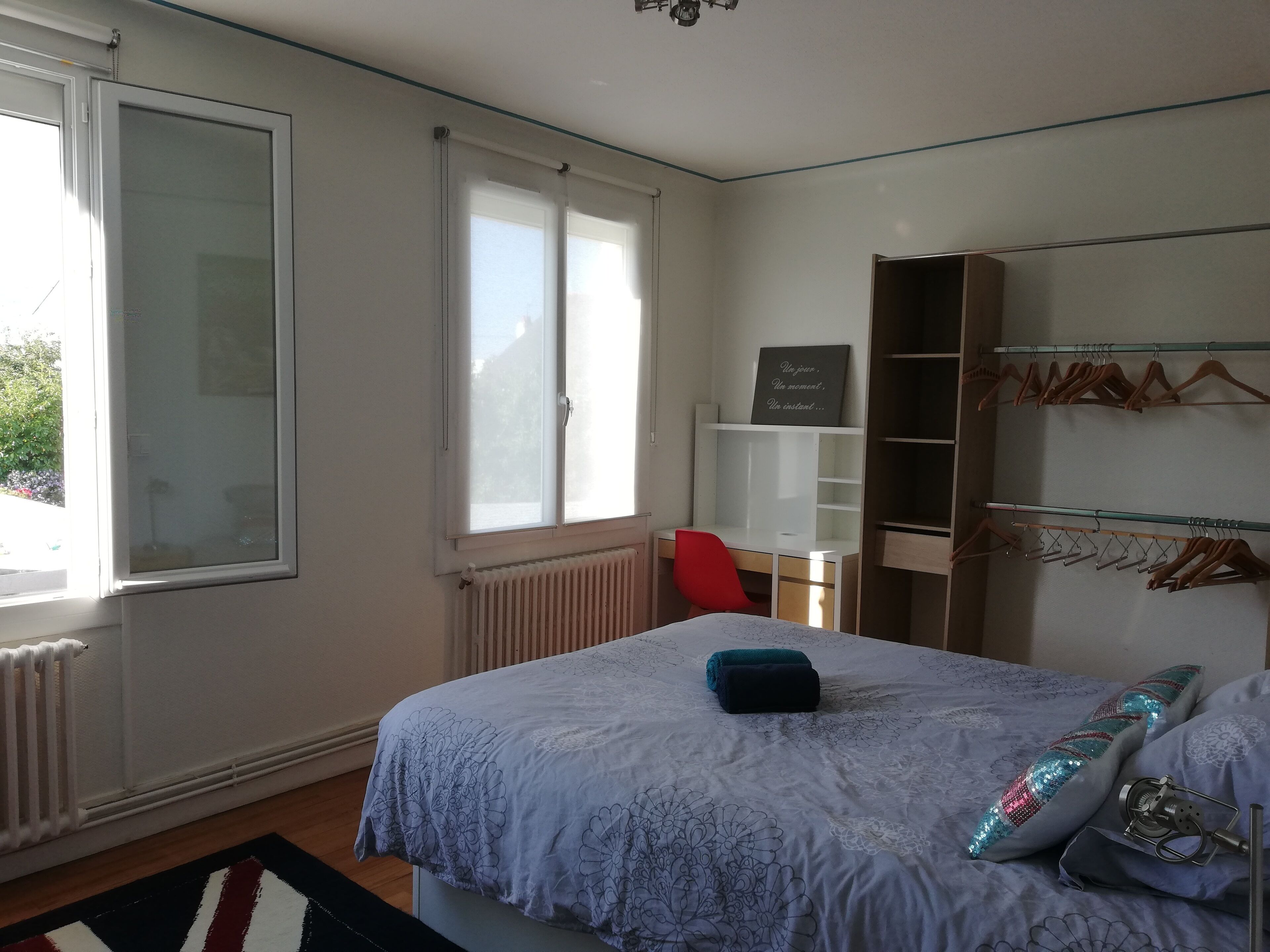 5 chambres, bureau, fer et planche à repasser, Wi-Fi gratuit