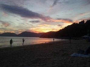 Beach - Luxury Private Villa with 15mx6m Pool. Private Setting with Panoramic views (orturano, bagnone)