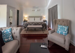 Habitación, 1 habitación (The Aerial 1 Bedroom) | Decoración personalizada, muebles diferentes y insonorización