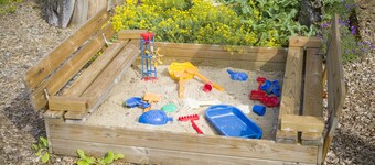 comfort of 150 m2 overlooking the park deer