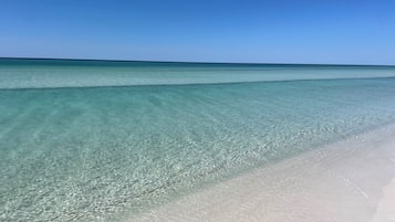 Playa en los alrededores