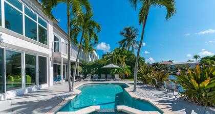 Waterfront Estate Exclusive-Paradise-majakka Point Floridan yksityinen uima-allas / kylpylä