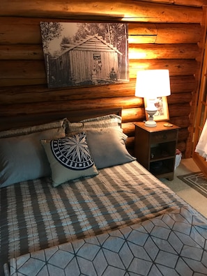 2 bedrooms, bed sheets