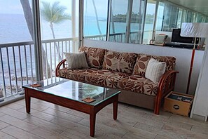 Televisión y estéreo 