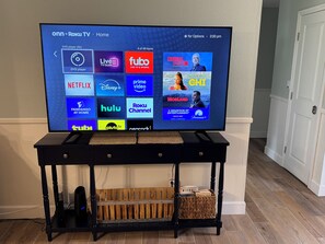 Interior - Fantastic Waterfront Home Great for Relaxing, Scalloping, Fishing & Kayaking!!! (Crystal River)