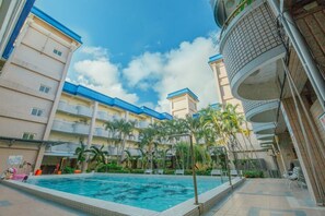 Exterior detail - Lunasea Apartment (Hengchun)