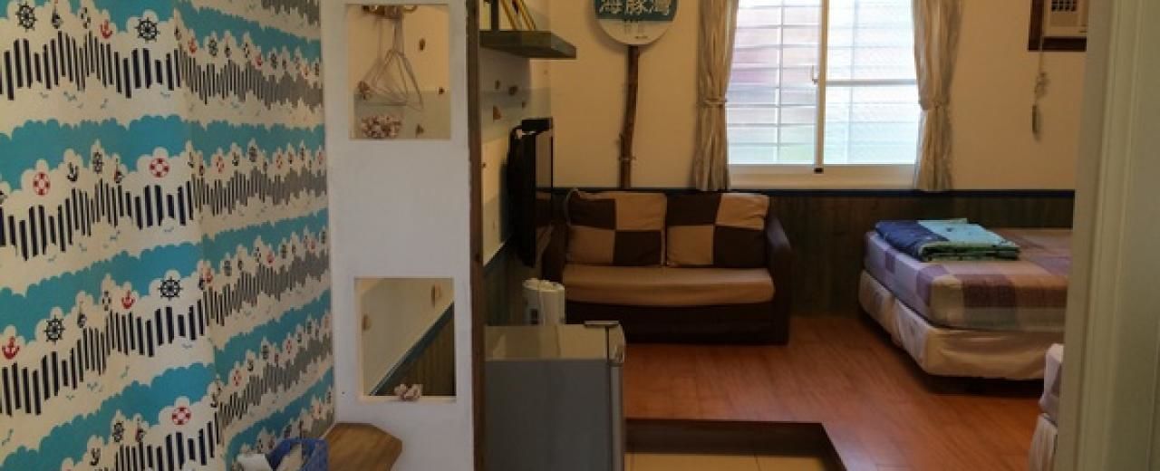 华丽双人房 | 浴室 | 淋浴设施、大花洒淋浴喷头、免费洗浴用品、吹风机