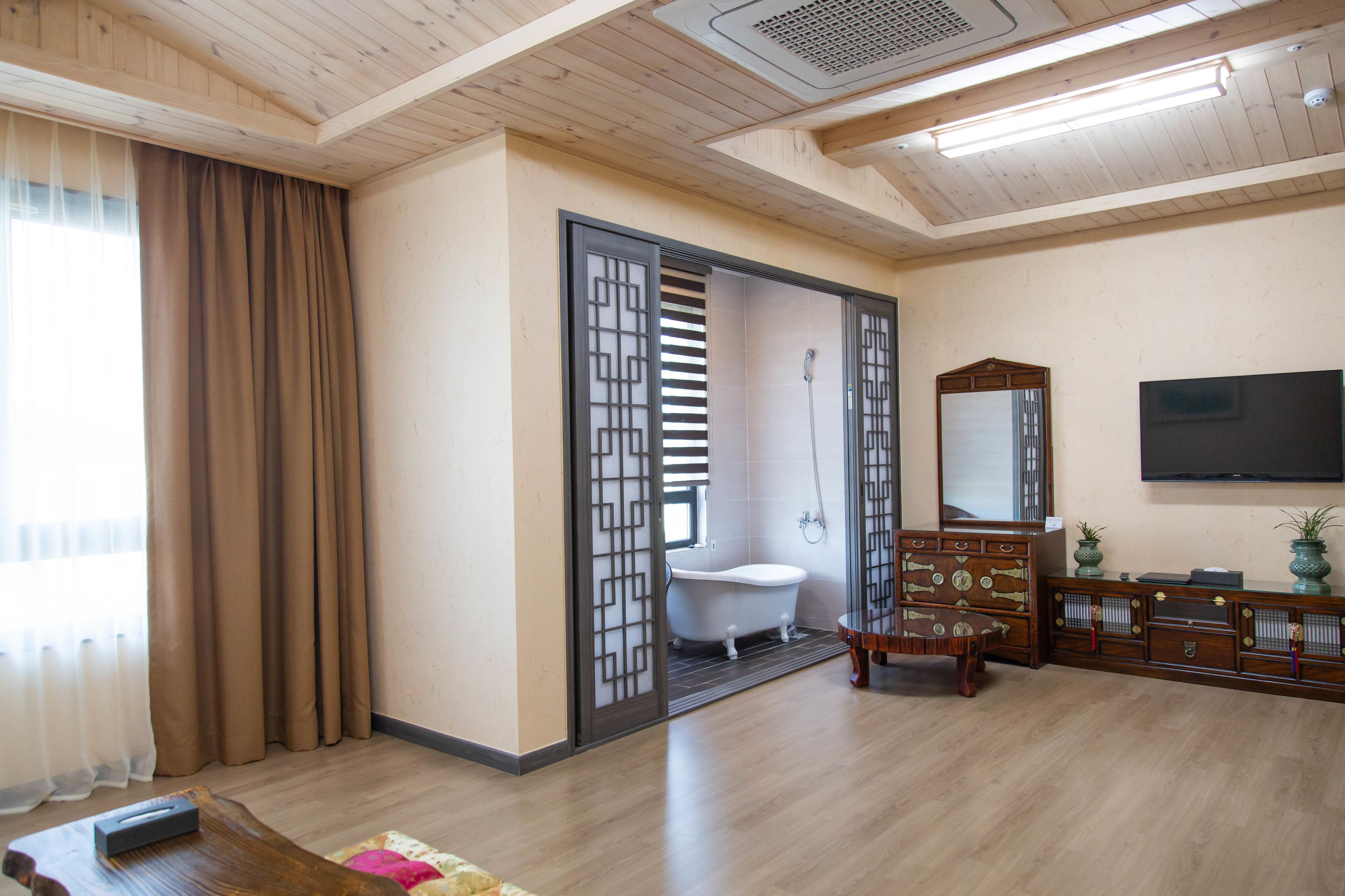 daoom family room | down duvets, in-room safe, desk, blackout curtains