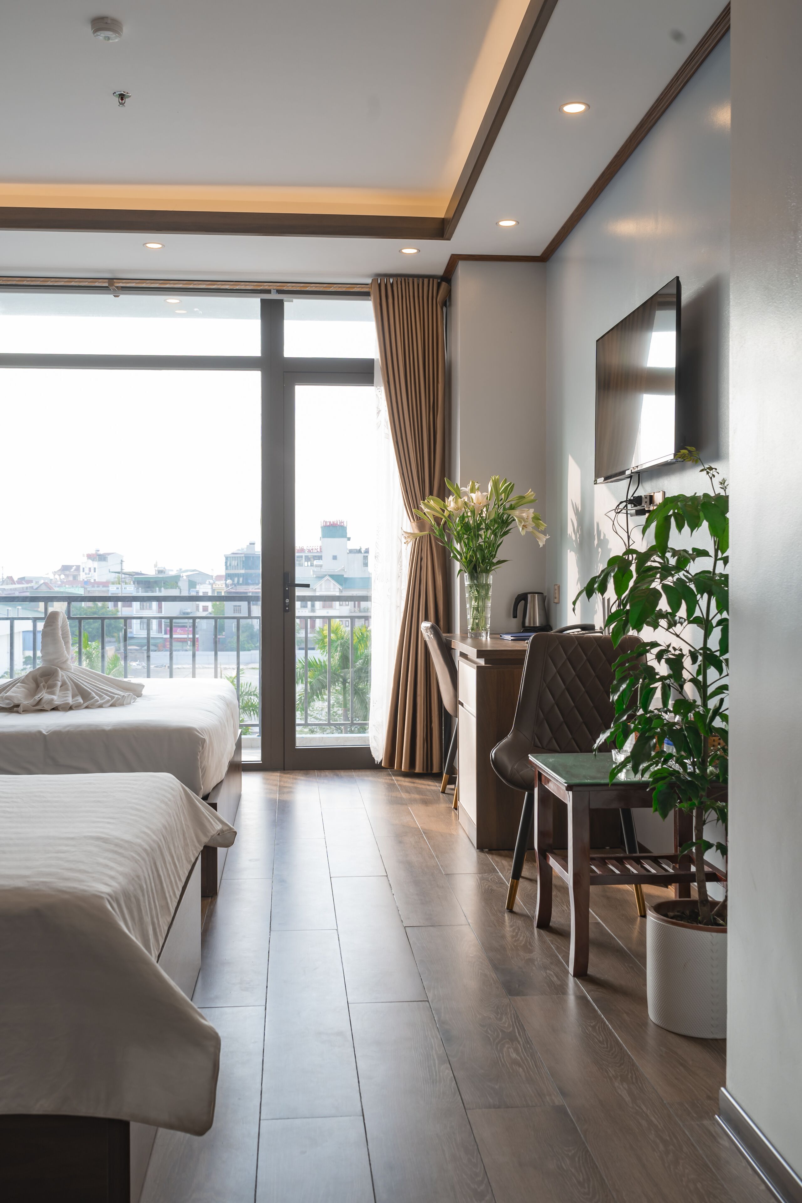 minibar, desk, laptop workspace, blackout curtains