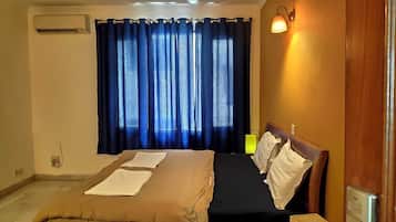Deluxe Double Room, Private Bathroom | View from room