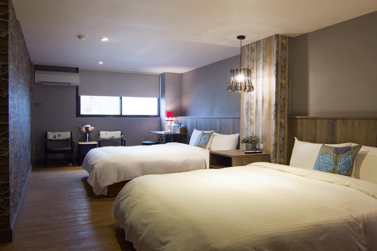 classic quadruple room | room amenity