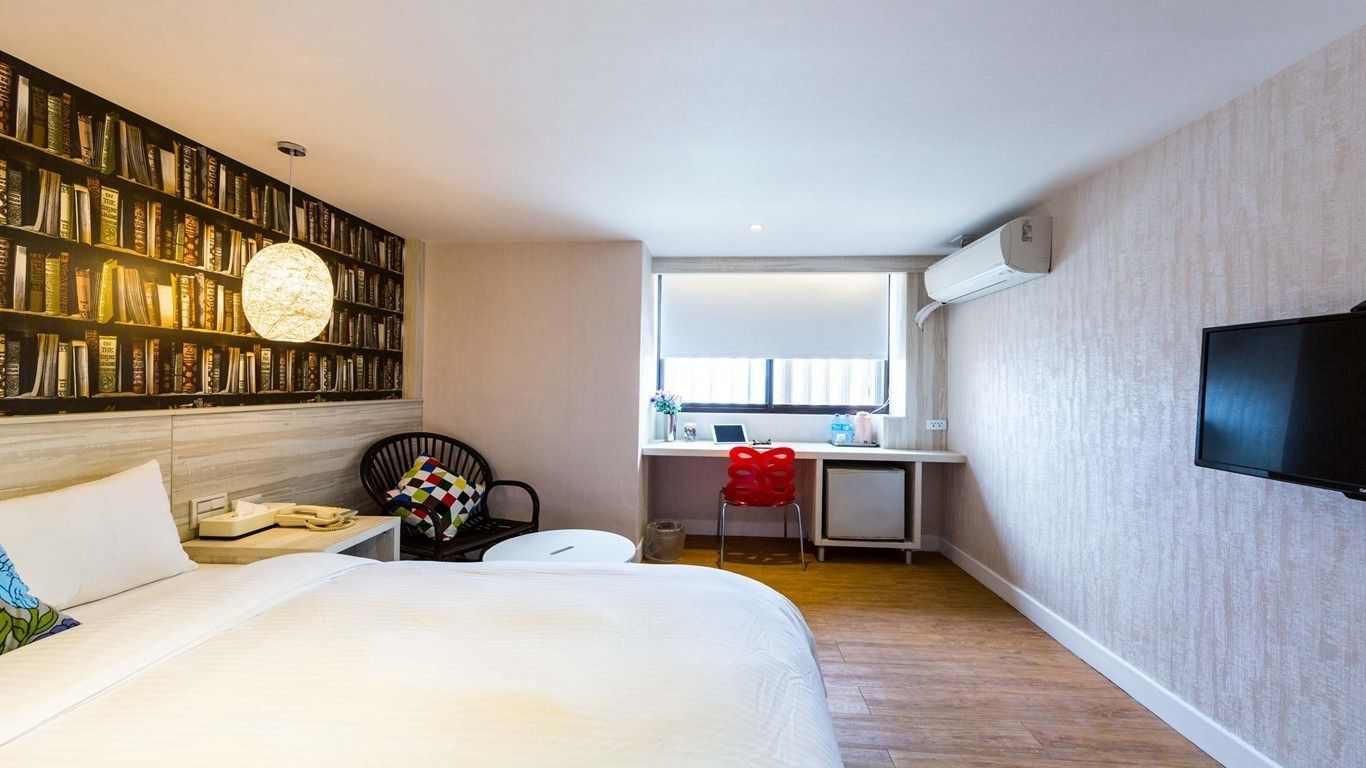 comfort double room | mini fridge