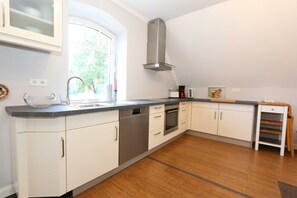 Fridge, microwave, oven, dishwasher