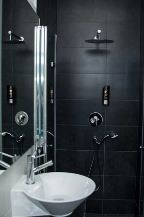 Hair dryer, towels