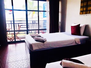 Standard Double Room | View from room - Tonle Khmer Guesthouse (Phnom Penh)