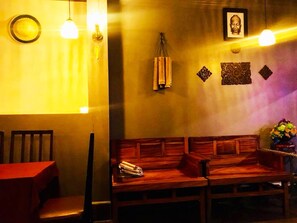 Interior - Tonle Khmer Guesthouse (Phnom Penh)