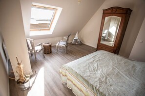 3 Schlafzimmer, Reisekinderbett, WLAN