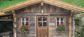 Apartment 3 - Balcony - Alberta's House