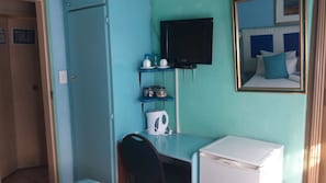 Habitación triple | Servicio de la habitación