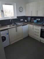 Sarapan (GBP 10 per orang)