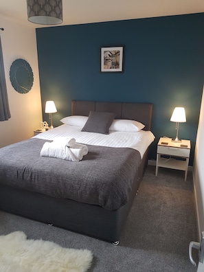 2 habitaciones, cunas gratuitas y wifi gratis 