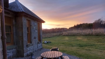 Cottage, 2 Bedrooms | Terrace/patio