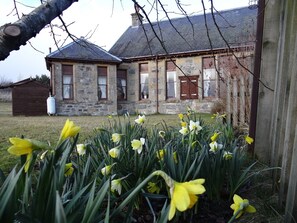 Exterior - Shetland Cottage (Kingussie)