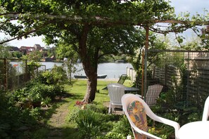 Imagen sin descripción, 4 de 16, botón