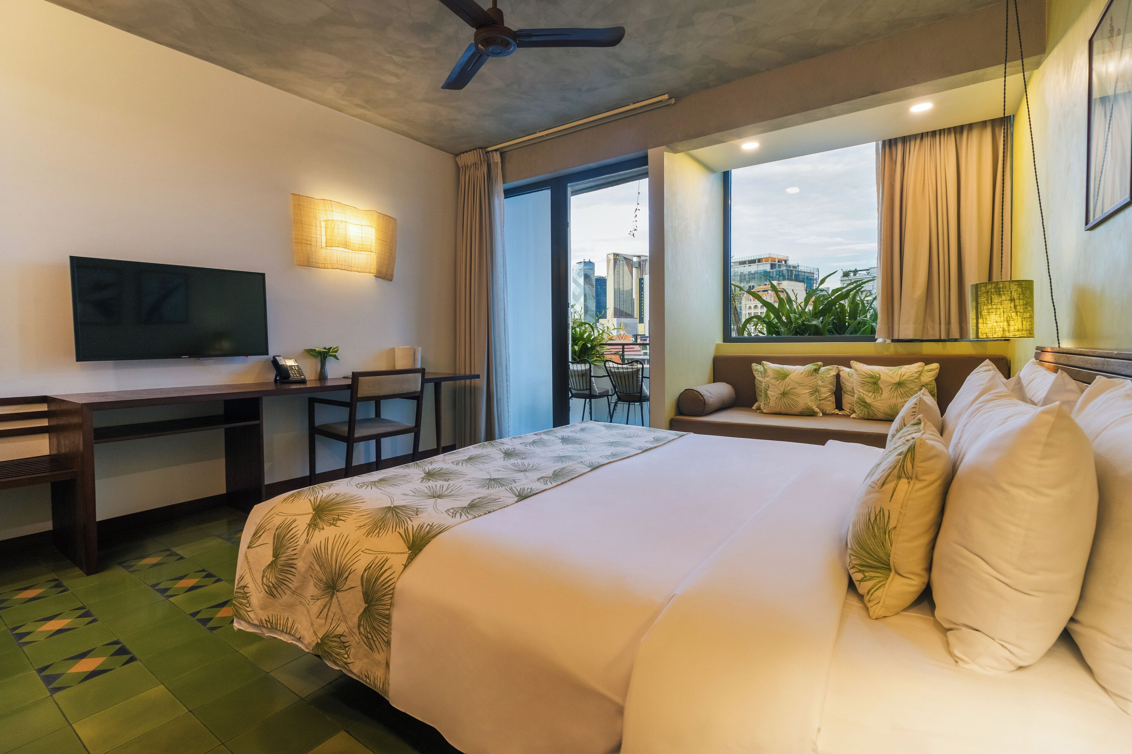 Photo - Penh House Hotel